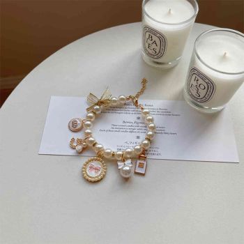 White 4-PCS Pearl Charm Pet Necklace - Adjustable Bowknot Collar for Small Dogs & Cats (S: 20+5CM)