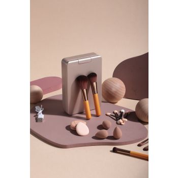 Portable Travel Makeup Brush Set with LED Mirror - Your Beauty Essentials On-The-Go