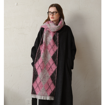 (Black+Pink)Two-Tone Argyle Pattern Scarf - Ladies' Warm Fashion Neckwear, 210x33cm