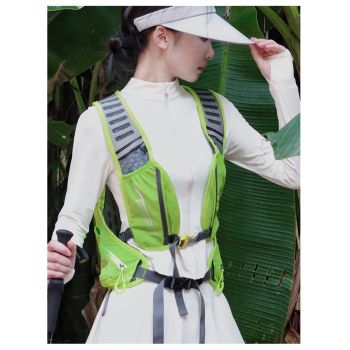 Red Lightweight 16L Outdoor Cycling & Hiking Backpack - Water-Repellent Nylon Daypack with Reflective Strips