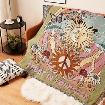 Humen Face Sun Artistic Jacquard Throw Blanket - American Style Illustrated Sofa Cover & Tapestry - 130 x 160cm