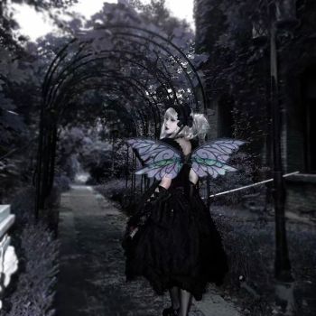 Green Enchanting Iridescent Fairy Wings - Sparkle Butterfly Elf Wings for Costume Parties, Cosplay & Dress-Up Fun