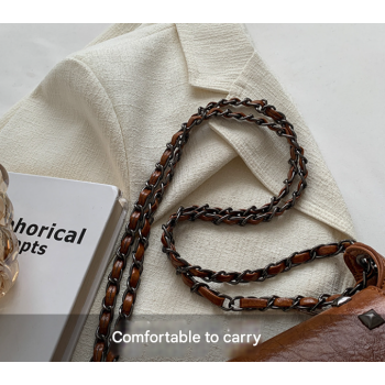 Black Women's Retro Studded Envelope Shoulder Bag - Chain Strap Crossbody Tote in Four Colors