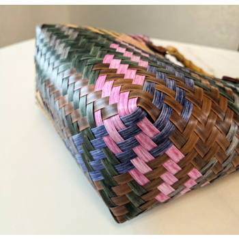 Happy Dog Vintage Striped Dachshund Woven Tote Bag - Stylish Hand-Carry Beach Bag for Women