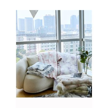 Purple Luxury Mink Velvet Ink Print Blanket - High-Quality Warmth for Your Home(150*200cm)