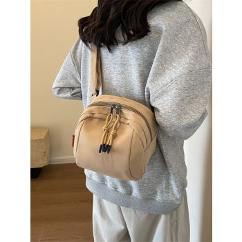 Khaki Lightweight Canvas Crossbody Bag - Minimalist Casual Shoulder Satchel with Adjustable Strap