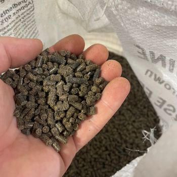 Vital Habitat Hemp Feed for Chickens & Small Animals 2kg