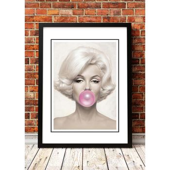 Marilyn Monroe 'Bubblegum' Framed Poster! - Framed A4