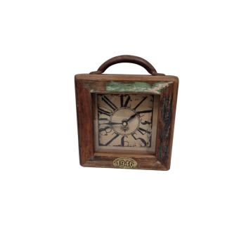 Small Recycle Square Table Clock