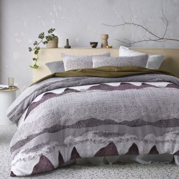 Accessorize Bulla Burgundy Quilt Cover Set Queen