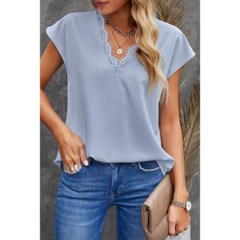 Azura Exchange Lace Trim V Neck T-shirt - 2XL